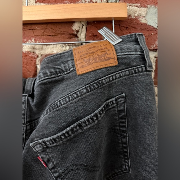 Levi Wedgie Skinny Jeans - Picture 5 of 6